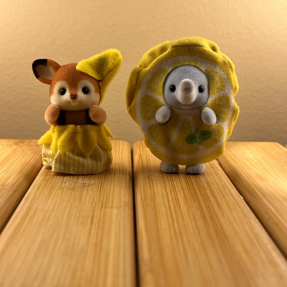 Calico critters Fruity Babies Series 3 Deer and Elephant duo